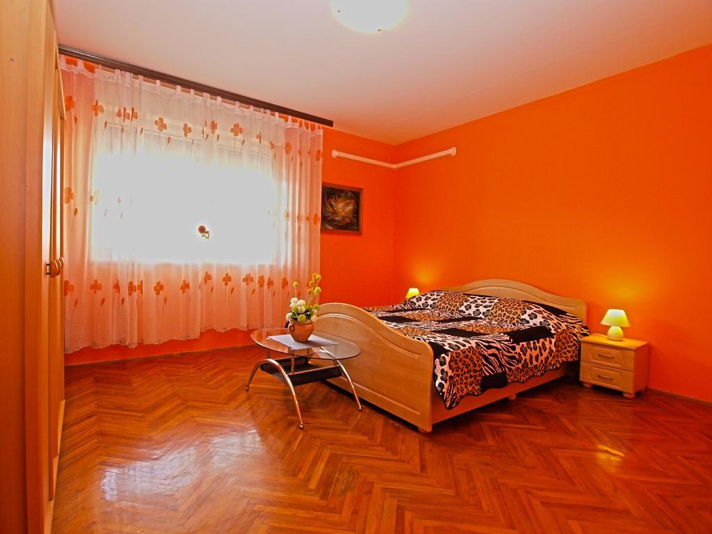 Apartment Snezana 1200 Фажана Экстерьер фото