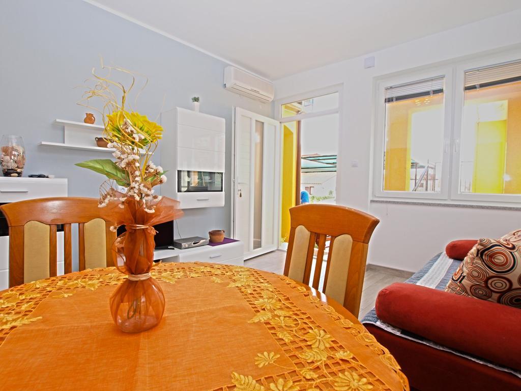 Apartment Snezana 1200 Фажана Экстерьер фото