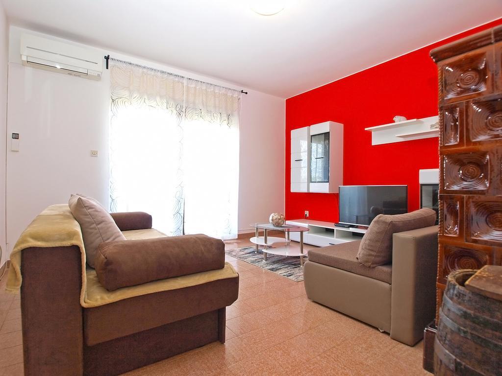Apartment Snezana 1200 Фажана Экстерьер фото